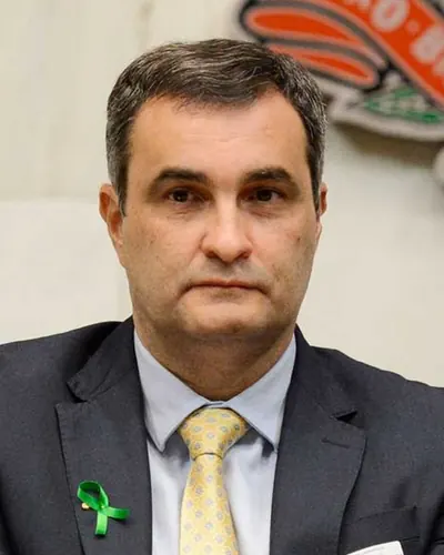 Retrato de Lindberg Cury Júnior